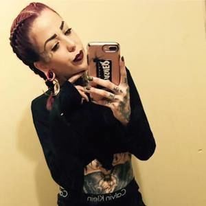 Meet your Posher, Laine